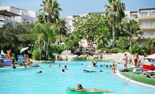 Mayfair Hotel & Apartments 16